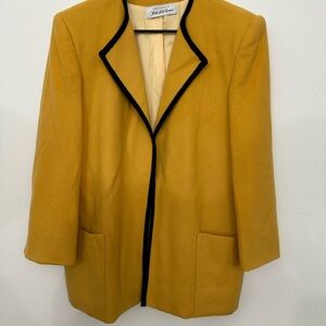 Saks Fifth Avenue Augustus Mustard Blazer with Black Trim wool Cashmere size 10